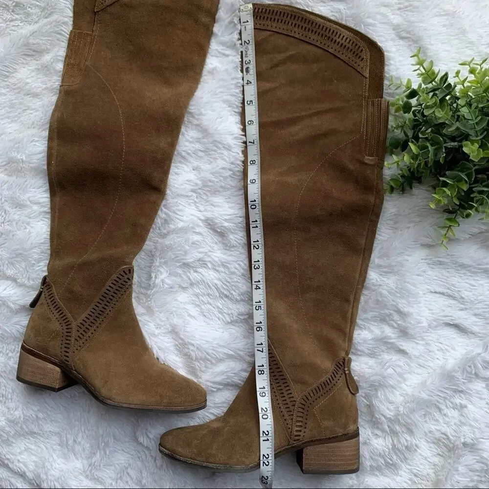 Vince Camuto | New In Box Size 6 Camel Karinda Leather Boots